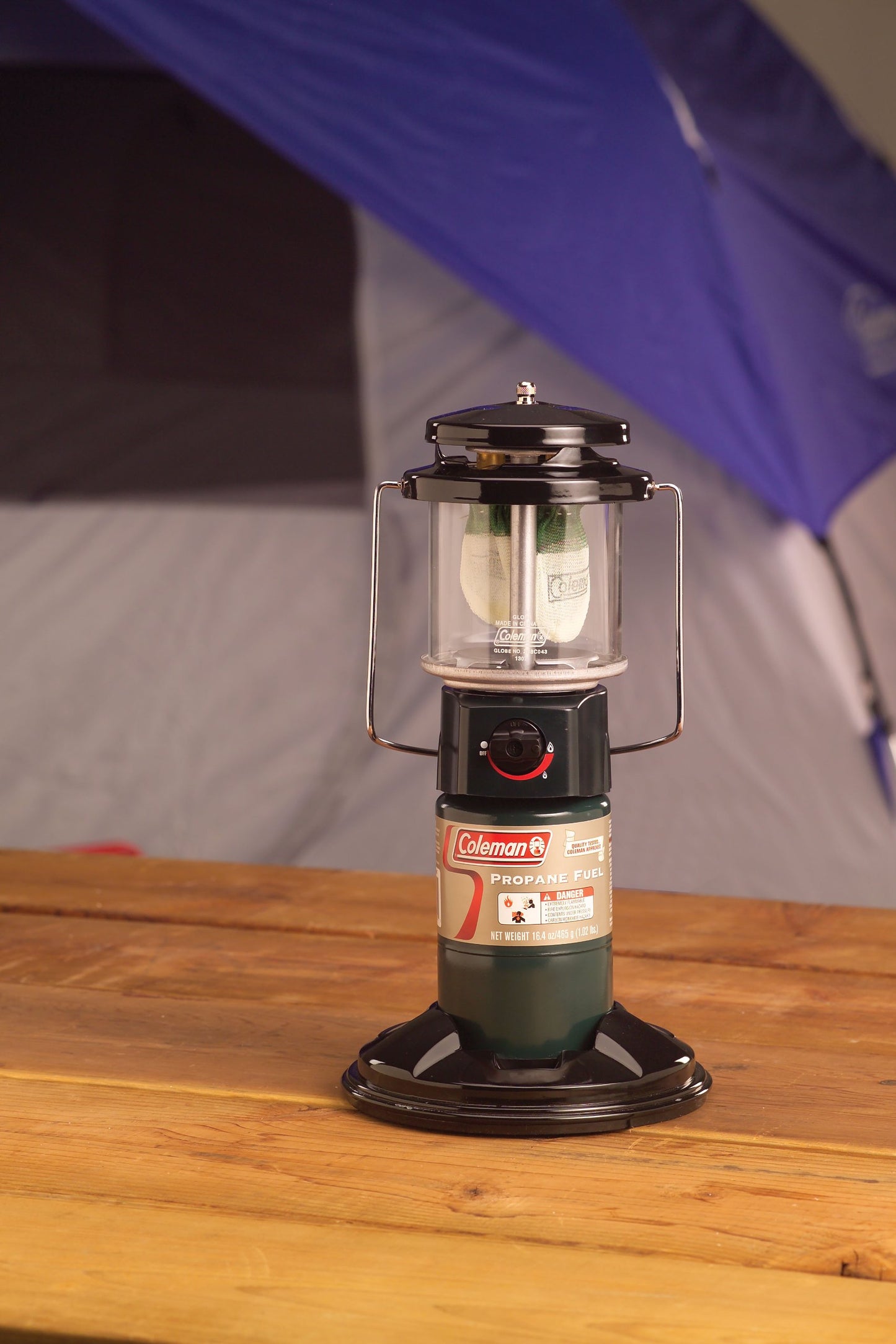 Coleman QuickPack Deluxe Propane Lantern with Storage Case, 1000 Lumens Gas Lantern with Adjustable Brightness, Pressure Control, & Mantles Included; Great for Camping, Tailgating, & Emergencies