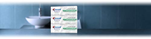 Crest 3D White Brilliance Blast Whitening Toothpaste, Energizing Mint, 3 Count