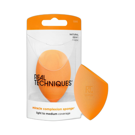 Real Techniques Miracle Complexion Sponge, Makeup Blending Sponge, For Liquid & Cream Foundation, Offers Light To Medium Coverage, Natural, Dewy Makeup, Orange Sponge, Latex-Free Foam, 1 Count