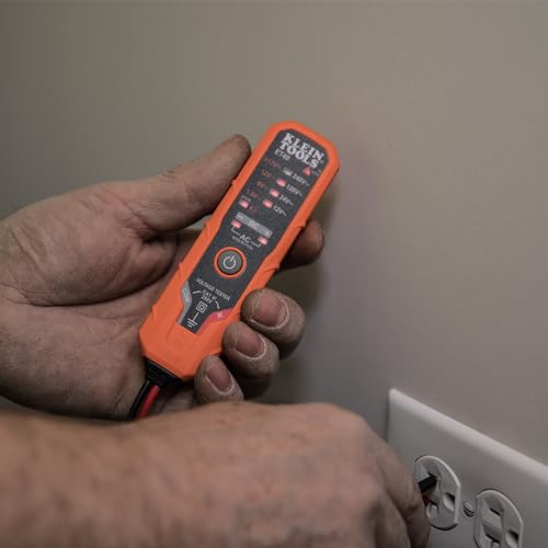 Klein Tools CL120VP Electrical Voltage Test Kit with Clamp Meter, Three Testers, Test Leads, Pouch and Batteries