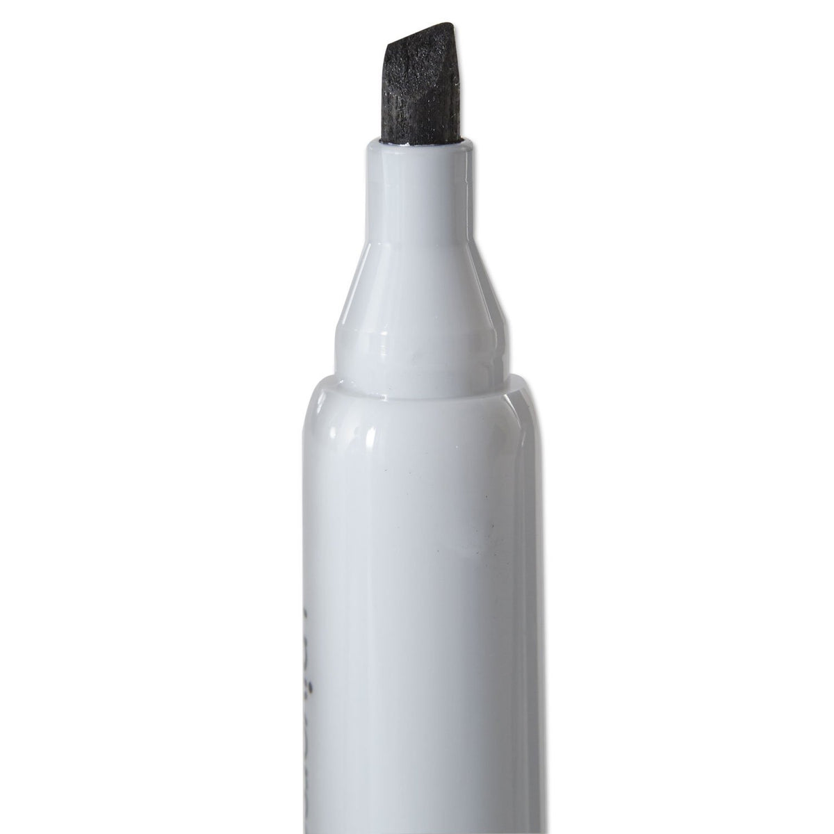 Universal UNV43651 Broad Chisel Tip Dry Erase Marker - Black (1 Dozen)