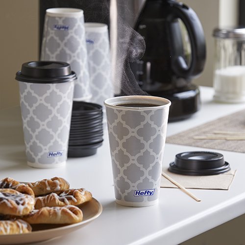 Hefty Hot Cups and Lids (16 Ounce, 80 Count)