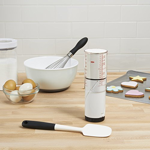 OXO Good Grips 2 Cup Adjustable Measuring Cup, Clear/Black