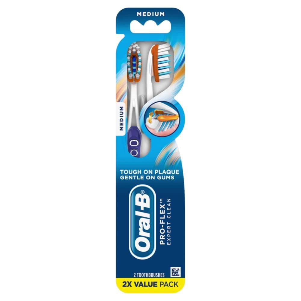 Oral-B Pro-Health Expert Clean Manual Toothbrush, Medium, 2 Count