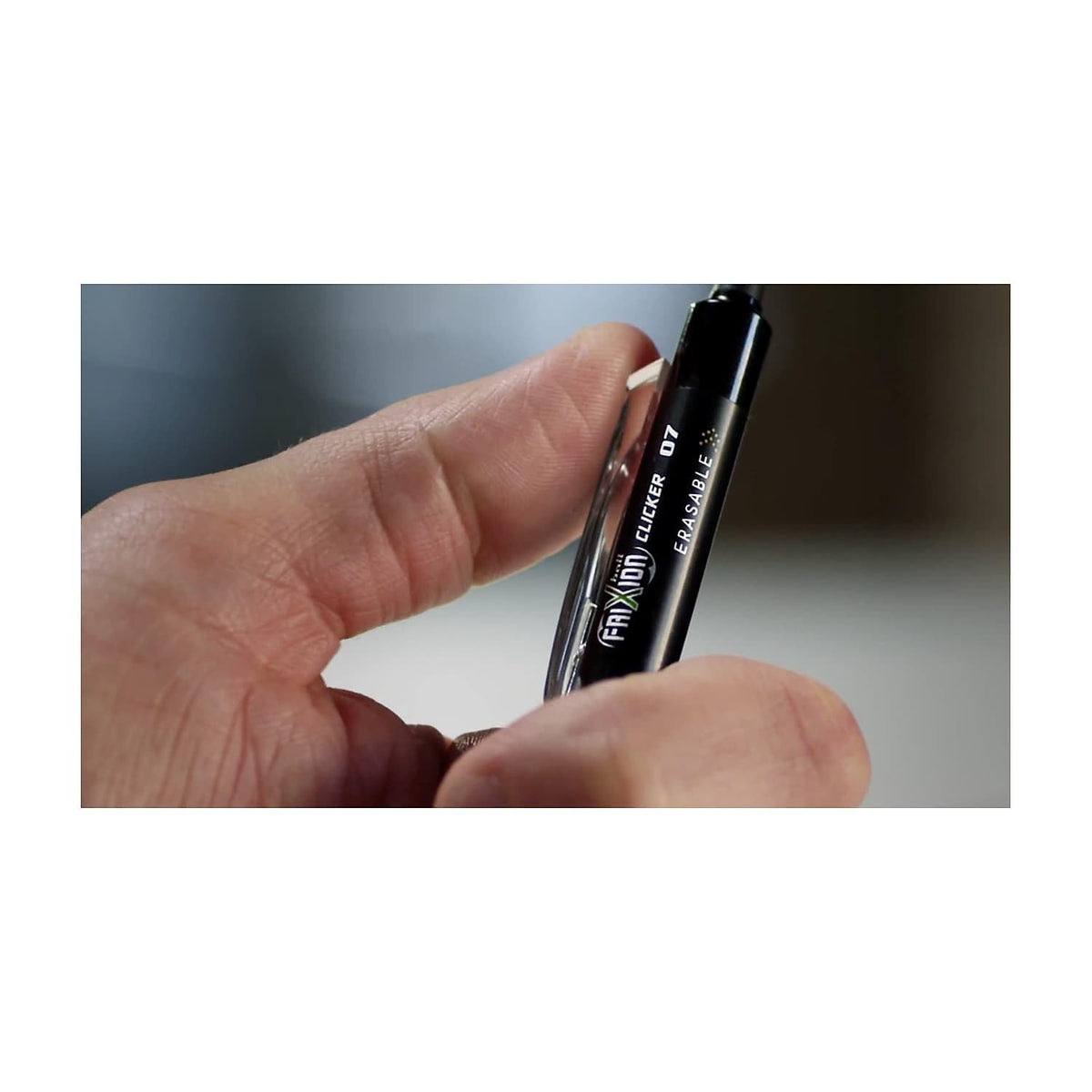 Pilot, FriXion Clicker Erasable Gel Pens, Fine Point. 0.7 mm, Pack of 12, Red