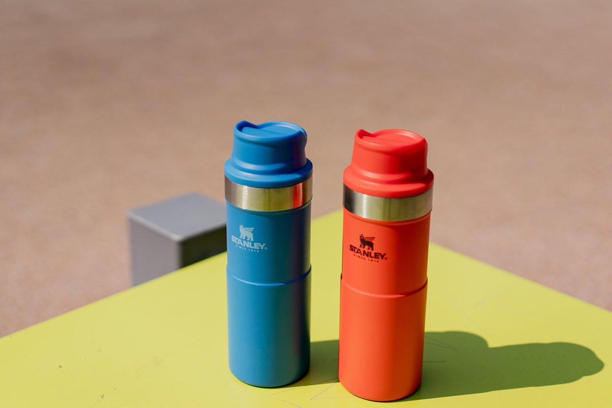 STANLEY Classic The Trigger-Action Travel Mug 20OZ Charcoal
