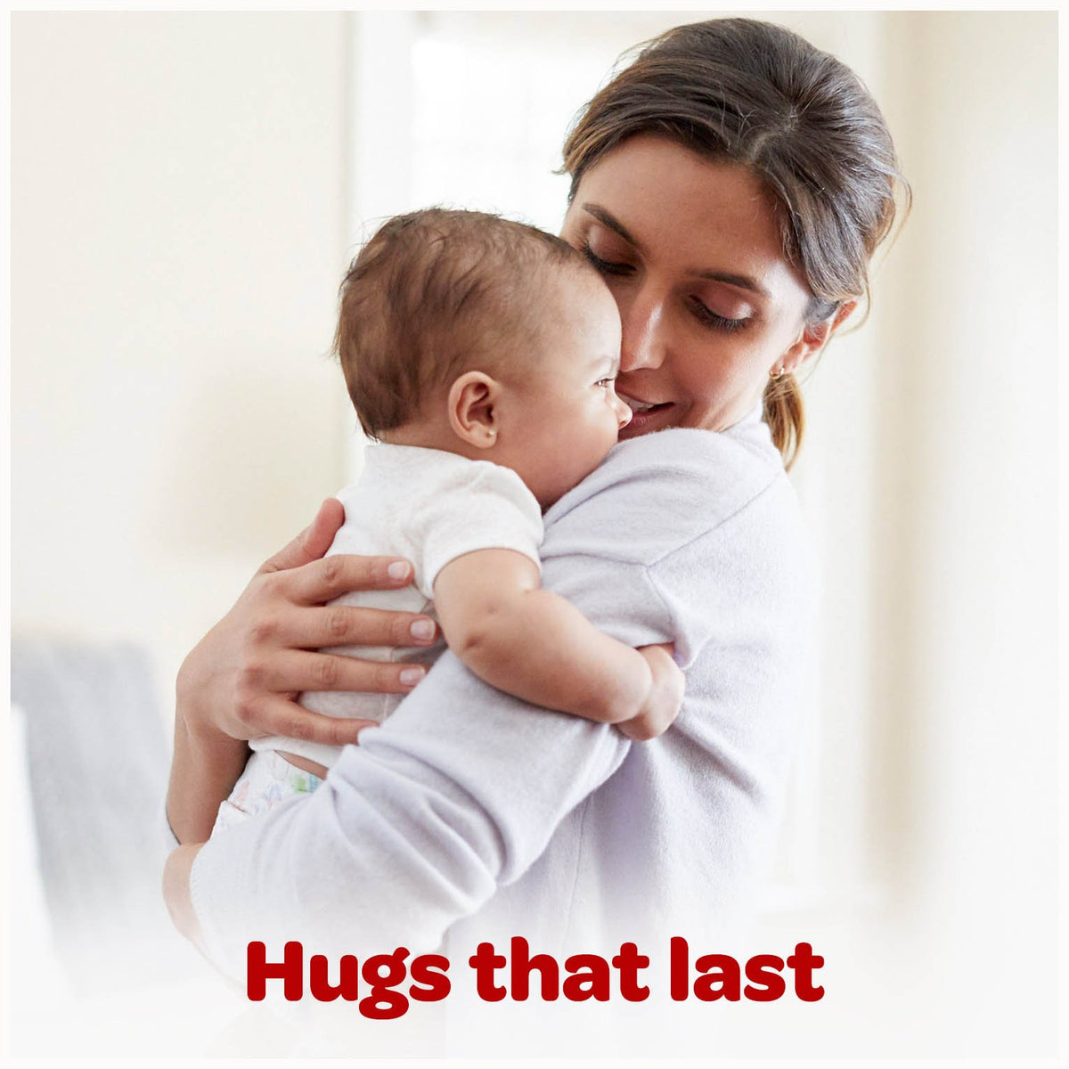 HUGGIES Snug & Dry Diapers, Size 2, 104 Count, BIG PACK (Packaging May Vary)