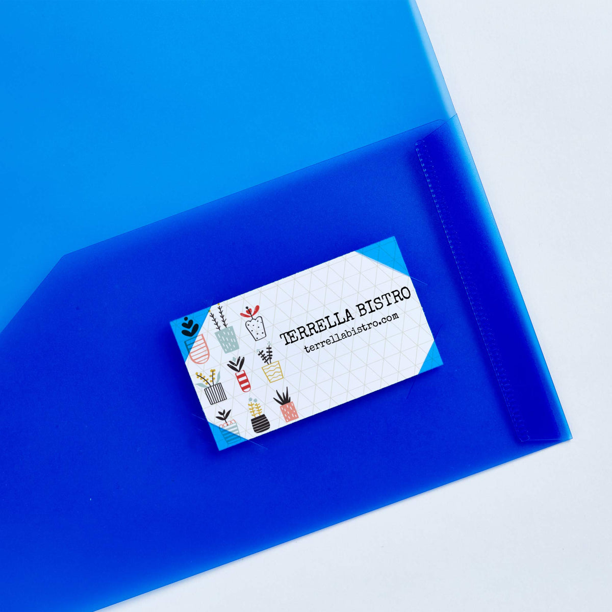 Avery Translucent Two Pocket Folder, Water Resistant, Holds up to 20 Sheets, 1 Blue Folder (47811)