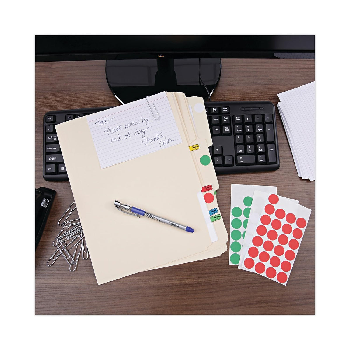 Universal UNV40103 0.75 in. Diameter Self-Adhesive Removable Color-Coding Labels - Red (28/Sheet, 36 Sheets/Pack)