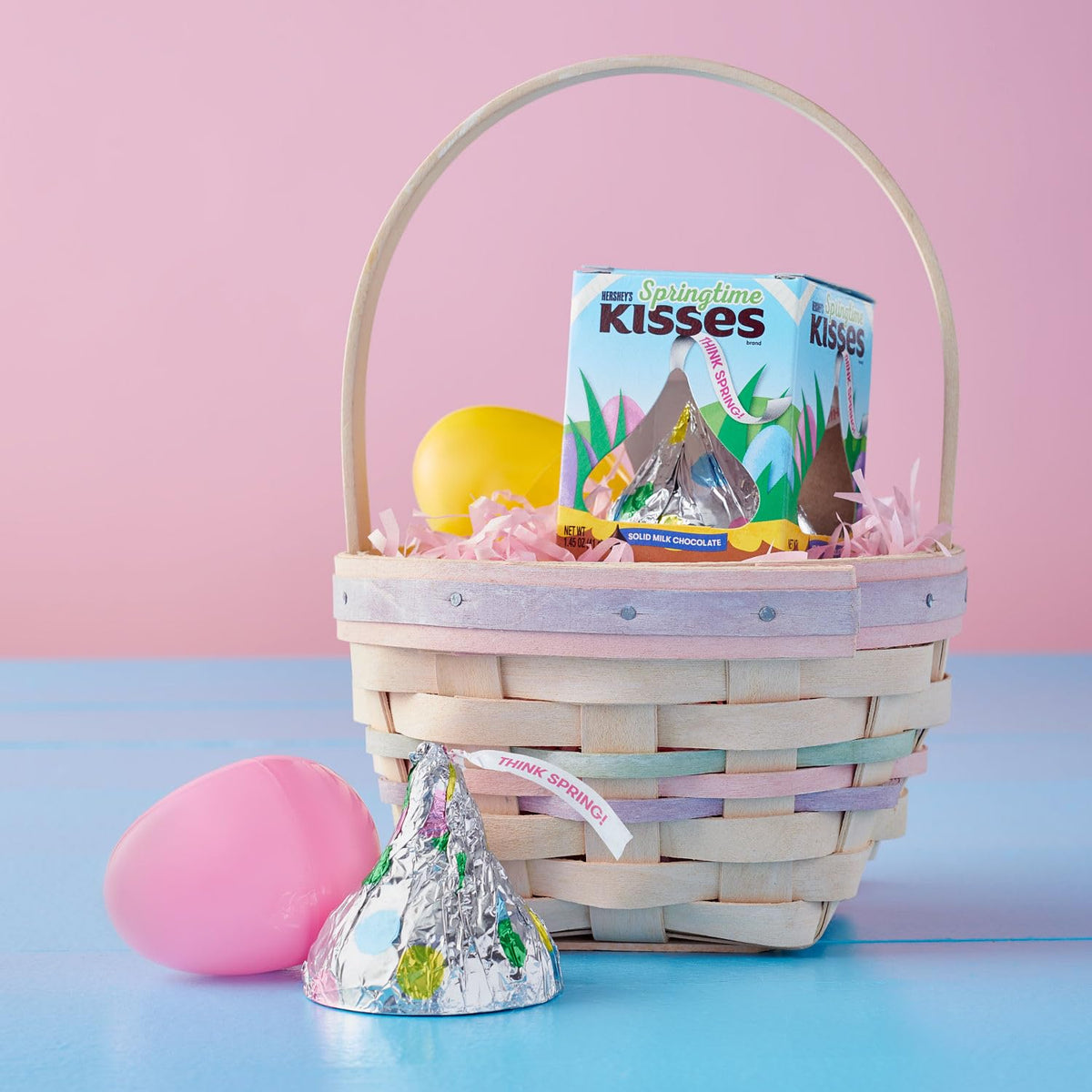 HERSHEY'S KISSES Solid Milk Chocolate, Easter Candy Gift Box, 1.45 oz (12 Pack)