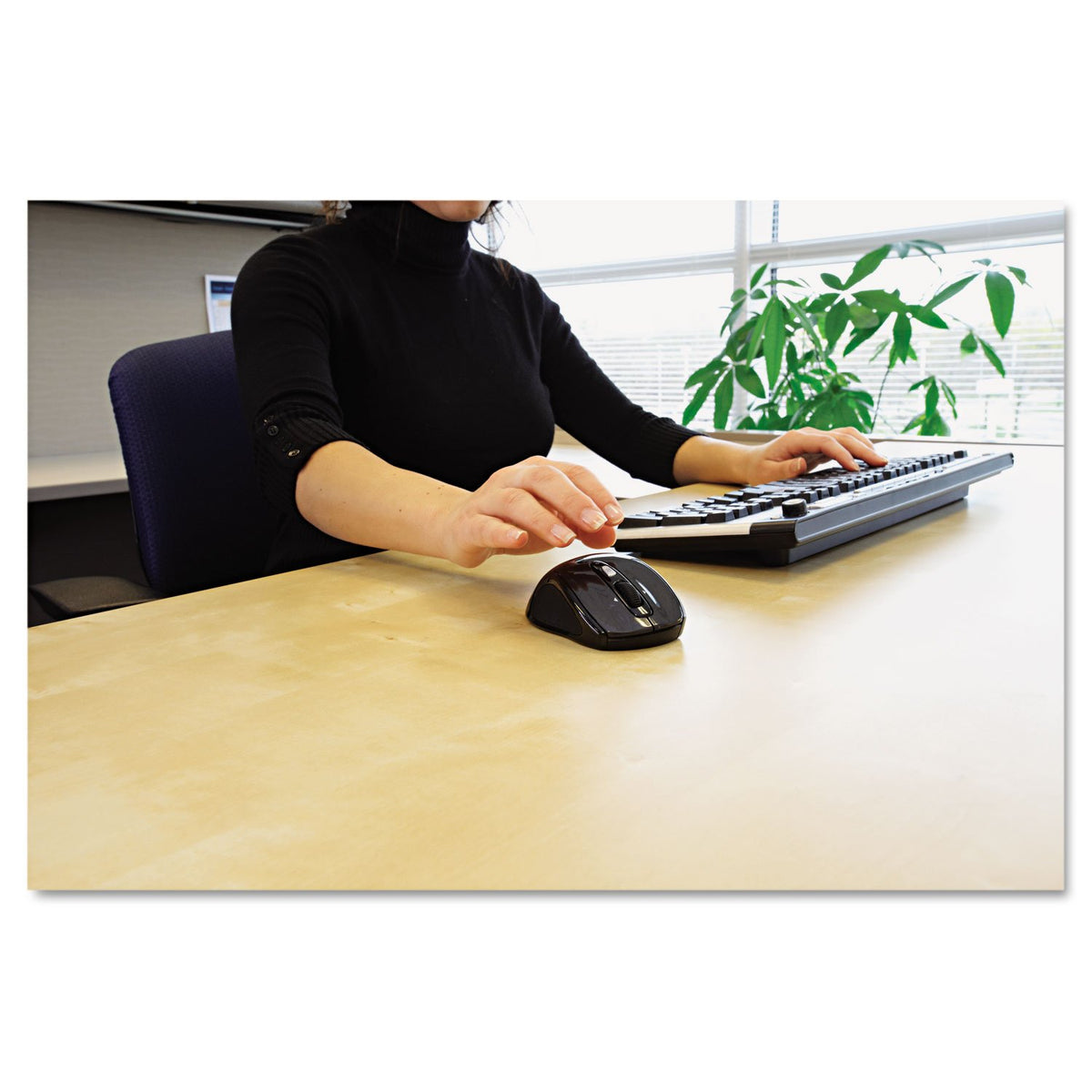Innovera 61025 Wireless Optical Mouse