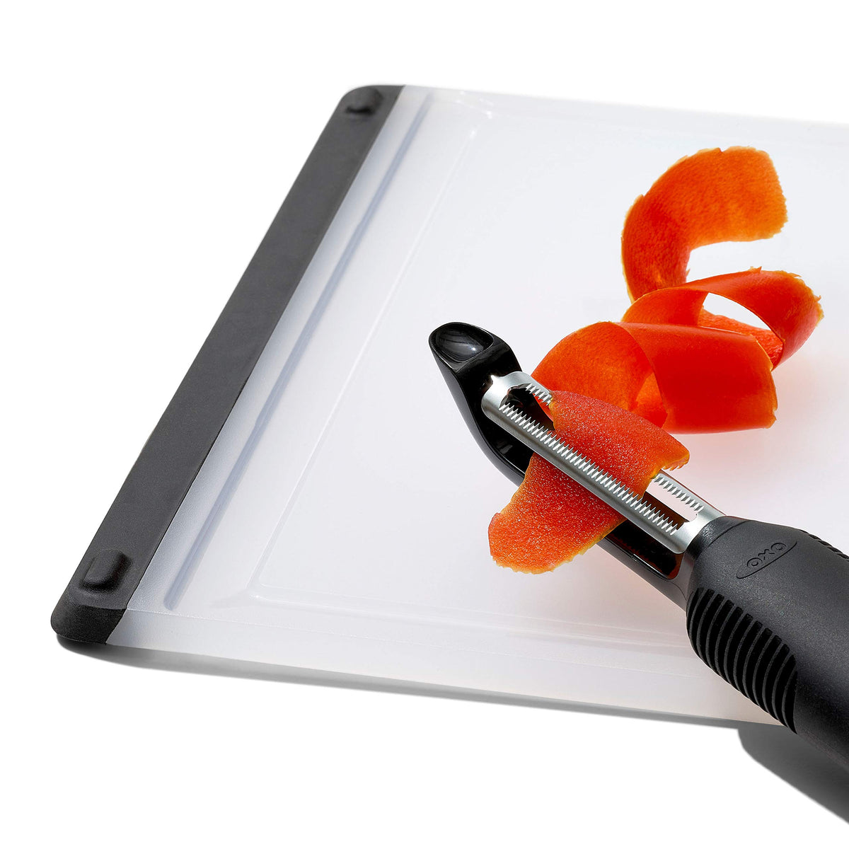 OXO Good Grips Serrated Peeler