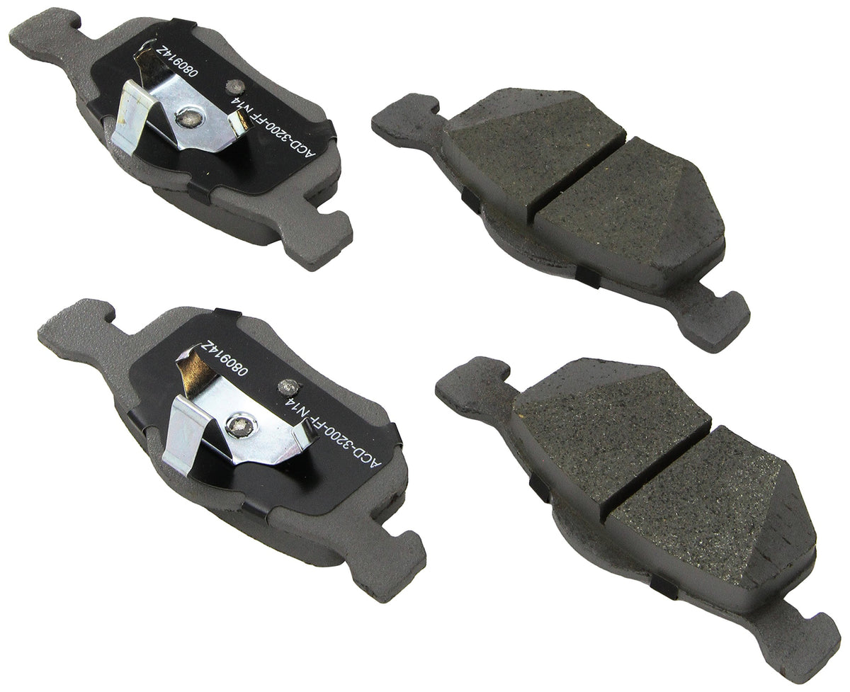 ACDelco Advantage 14D843CH (19323961) Ceramic Front Disc Brake Pad Set