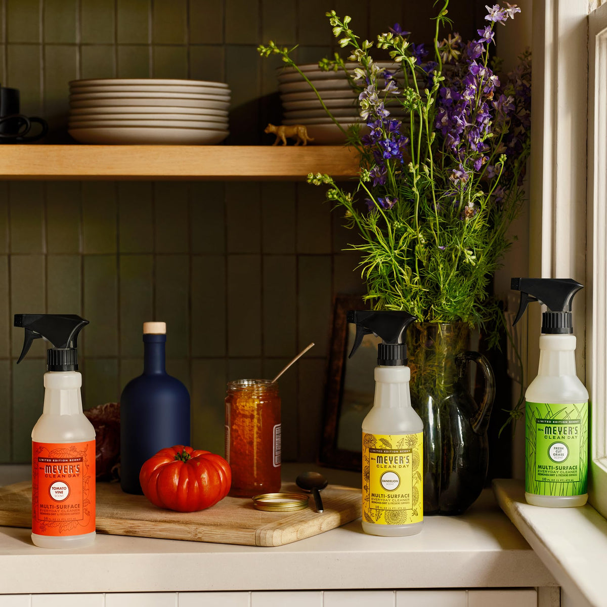 MRS MEYER'S Tomato Vine Multi Surface Cleaner, 473 ML