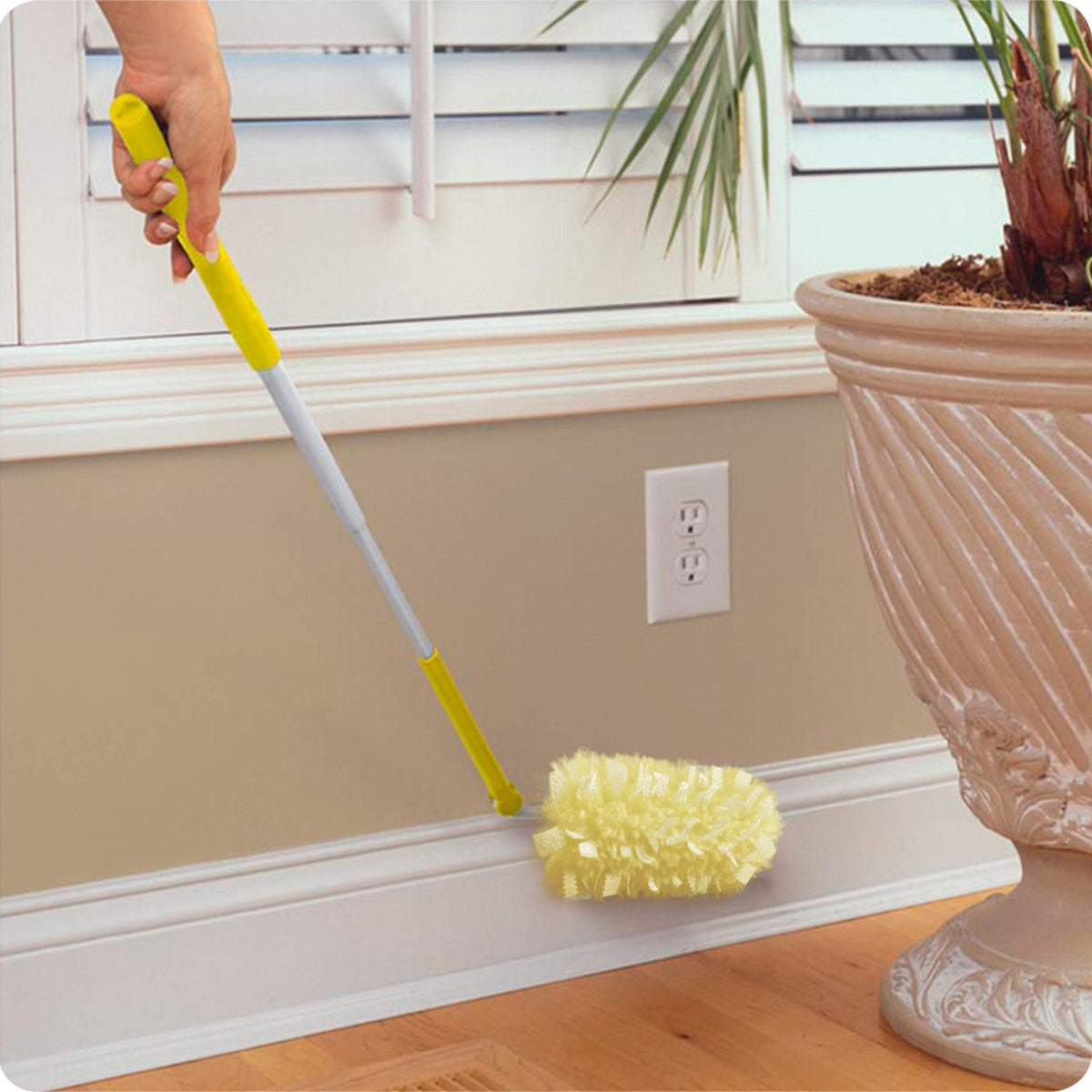 Swiffer Dusters Heavy Duty Extender Handle Starter Kit (1 Handle, 12 Dusters)