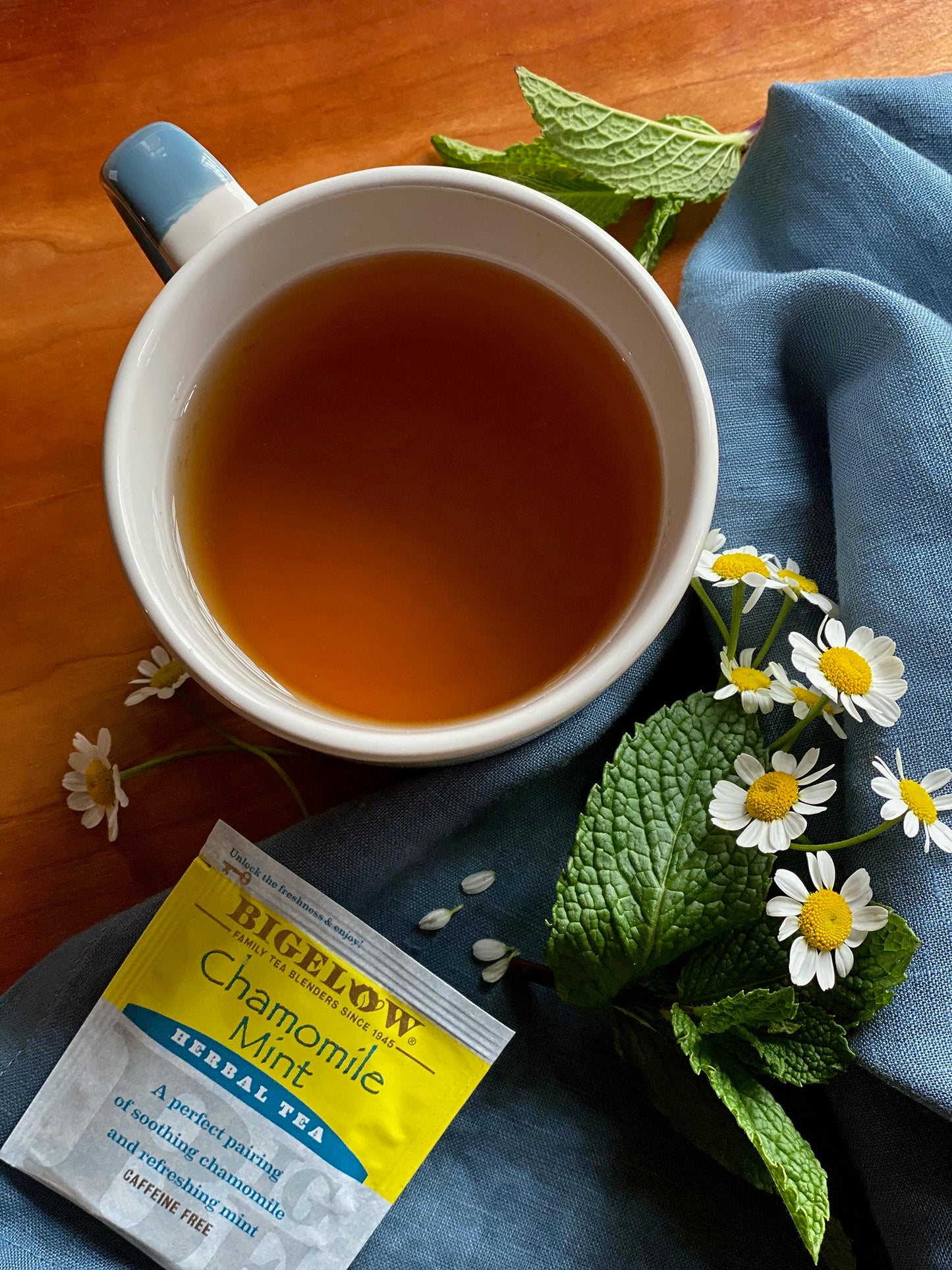 Bigelow Tea Chamomile Mint Herbal Tea, Caffeine Free Tea with Chamomile Mint, 20 Count Box (Pack of 6), 120 Total Tea Bags