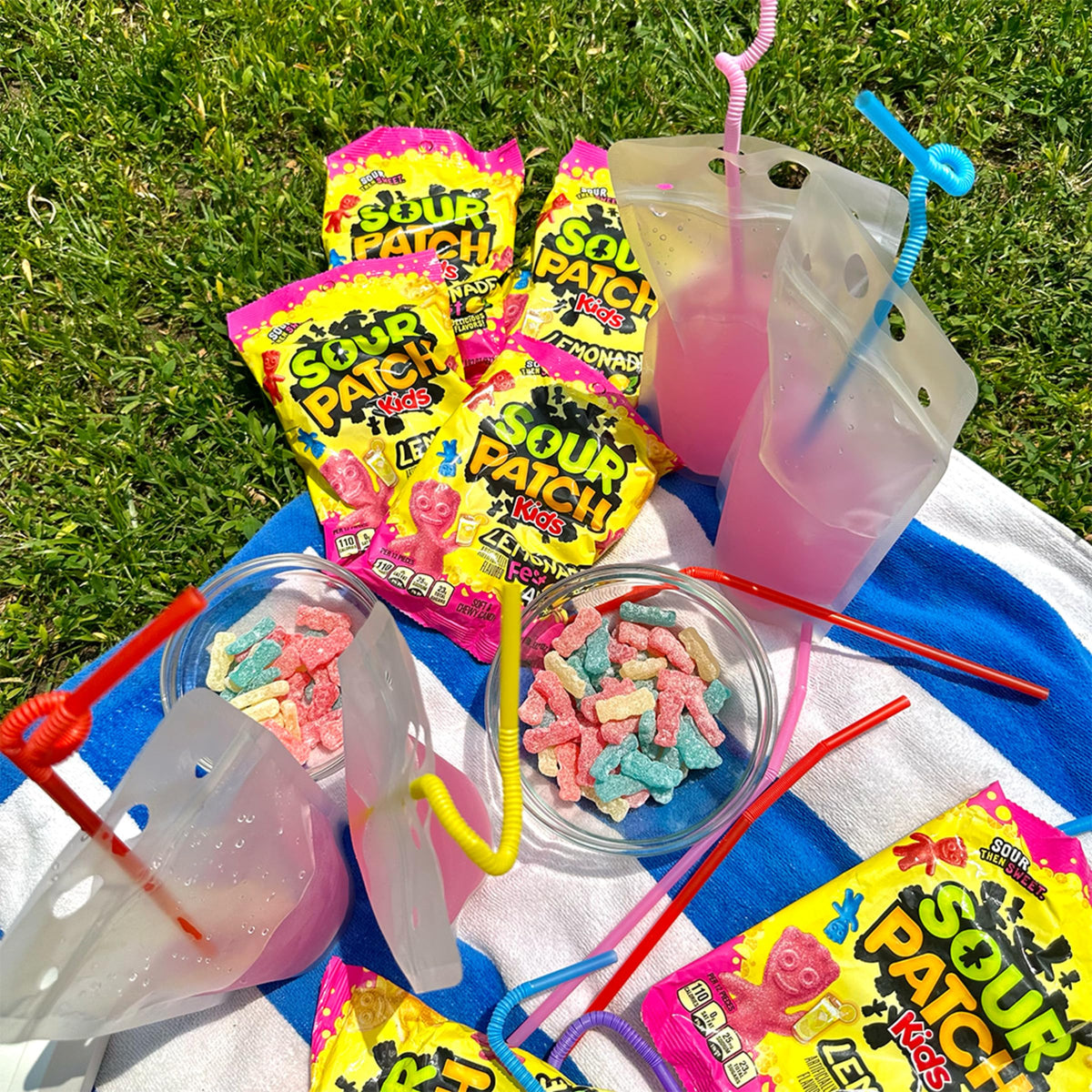 SOUR PATCH KIDS Lemonade Fest Soft & Chewy Candy, 8.02 oz