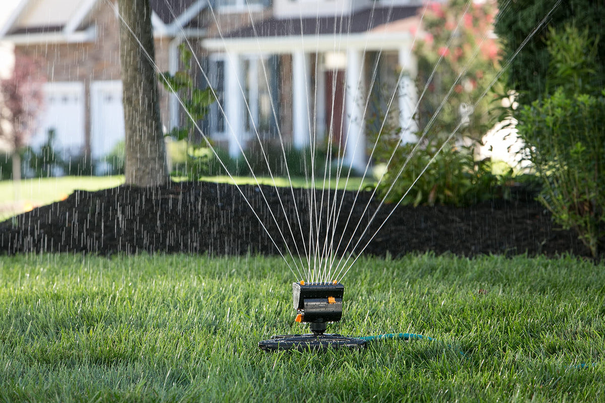 Mini Oscillator on Step Spike & 65131AMZ Mini Oscillator Sprinkler Bundle, Black, Yellow
