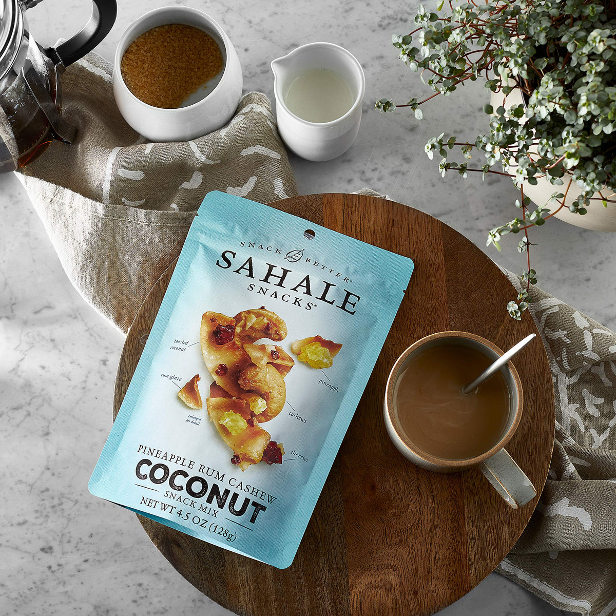 Sahale Snacks Pineapple Rum Cashew Coconut Snack Mix, 4.5 Ounces